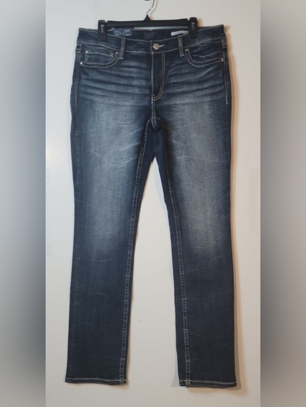 Daytrip Virgo Universal Fit Straight Jeans NWT Size 30 Regular